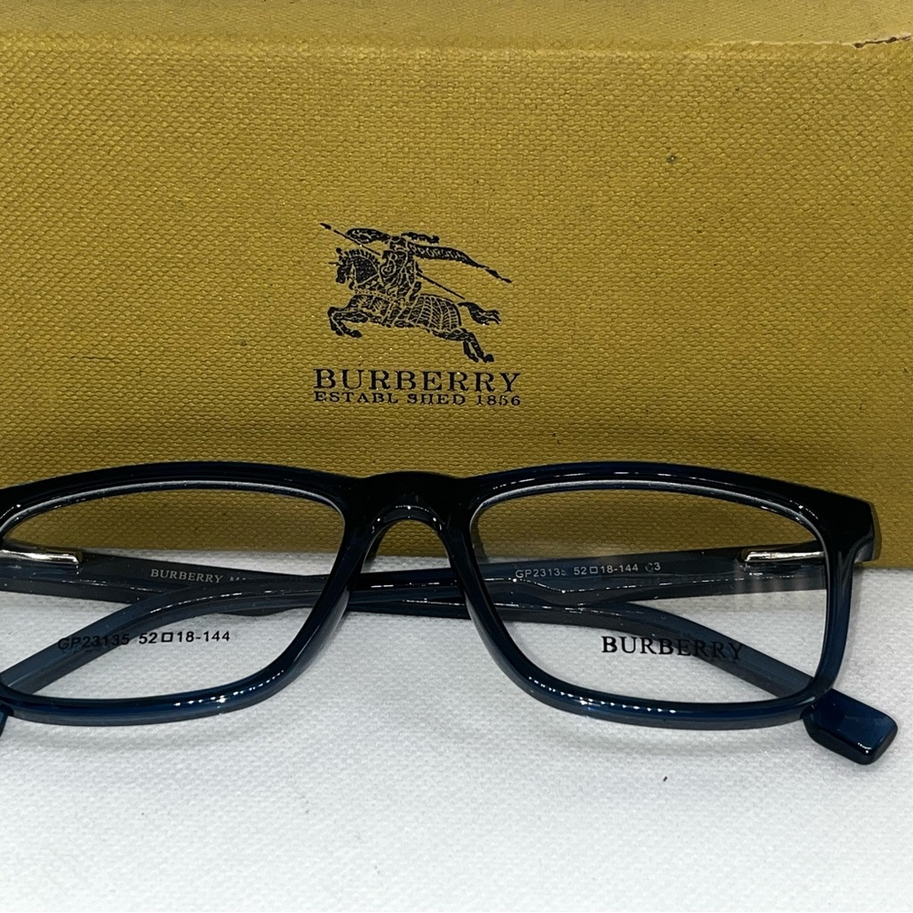 Burberry Black Rectangular Eyewear - image 1